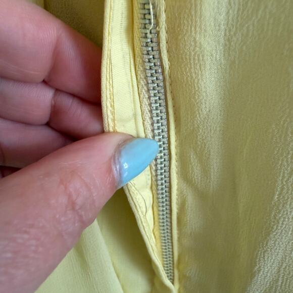 1960s Vintage Yellow and white Silk Chiffon and lace  Bow train column dress 6-8 - Picture 7 of 10